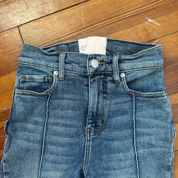 Revice Star Skinny Jeans, Size 23, Exposed Seam, Button and Zip Closure, Viral - Picture 3 of 9
